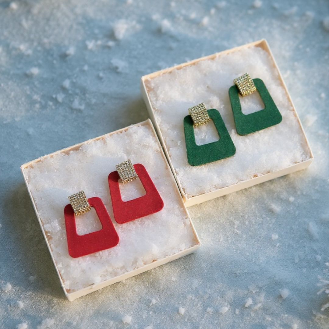 Crimson Shimmer Luxe Avery