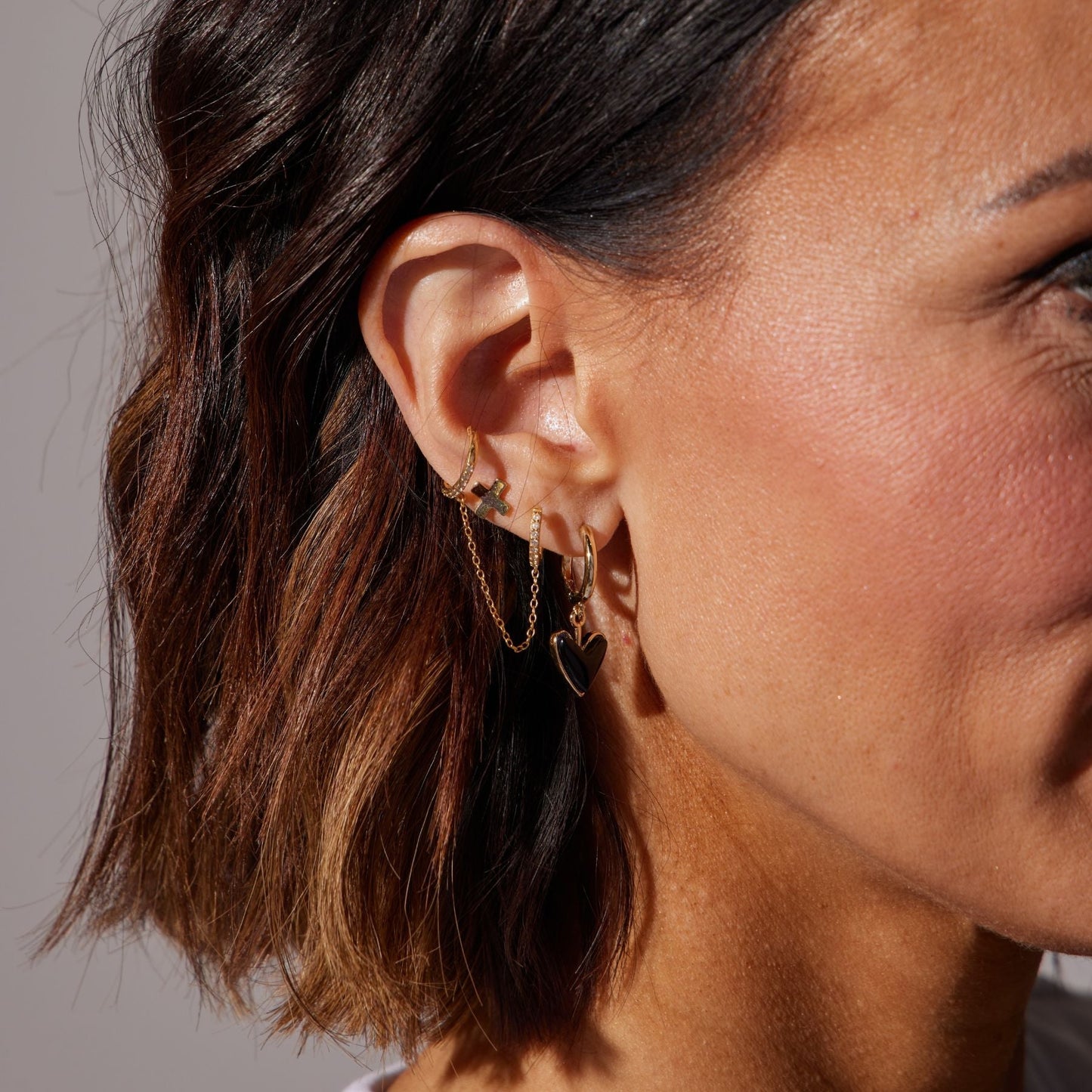 Onyx Sweetheart Huggies