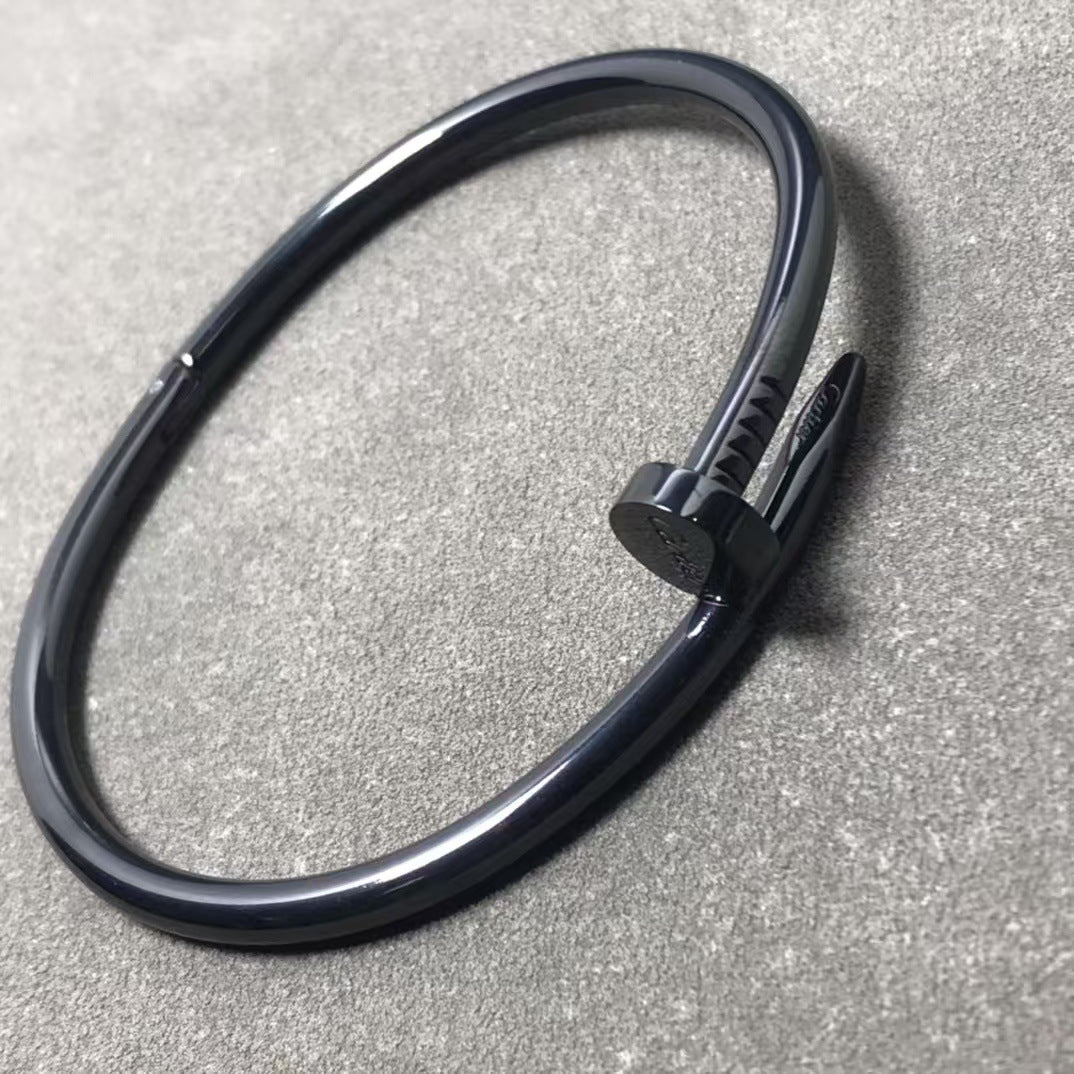 Thick .925 Silver Nail Head and Tail Bracelet