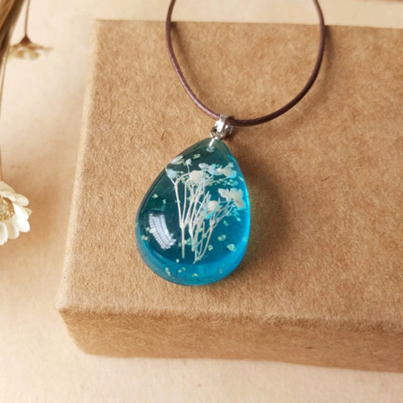 Handmade Gypsophila Glass Pendant Choker Necklace