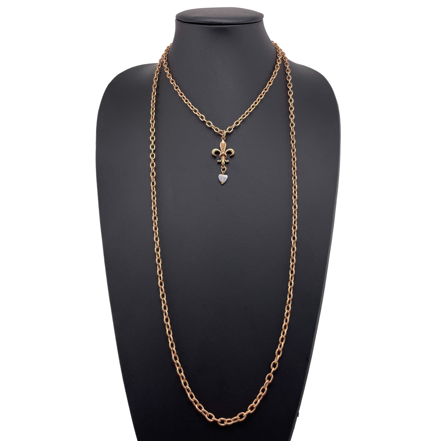 Love Fleur-de-Lis Essential Necklace