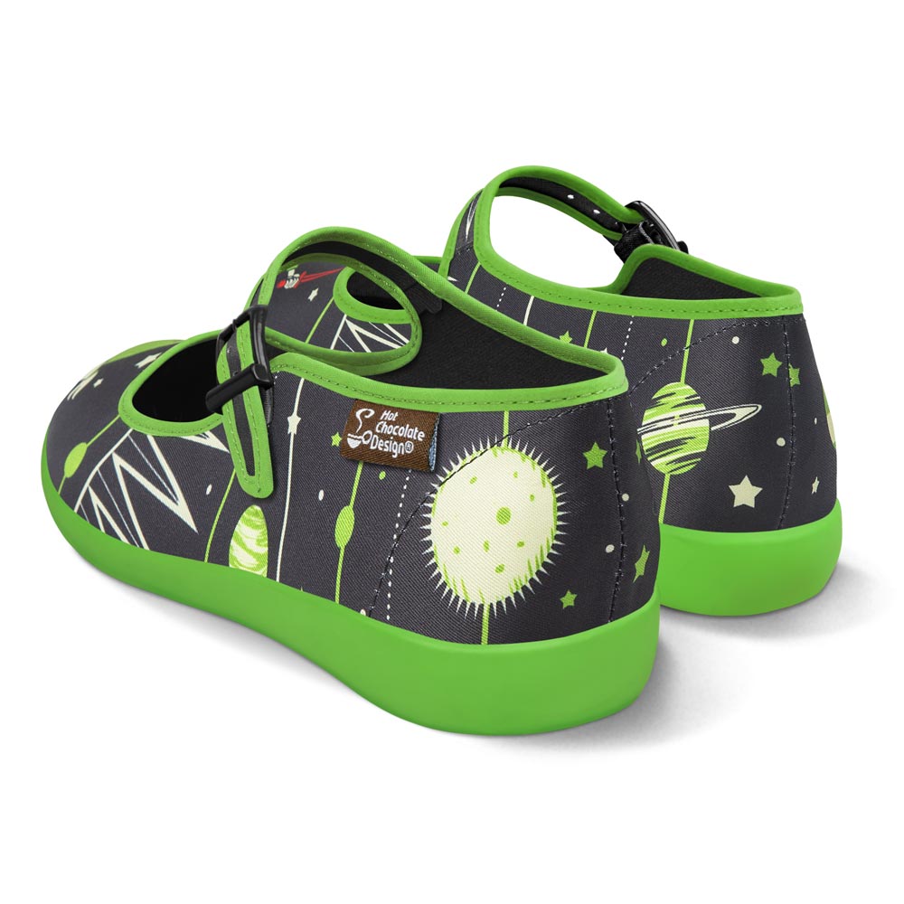 Chocolaticas® Taurus Women's Mary Jane Flat