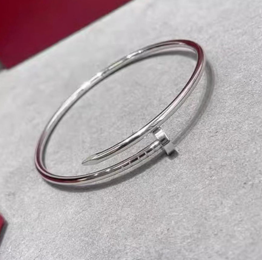 Thick .925 Silver Nail Head and Tail Bracelet