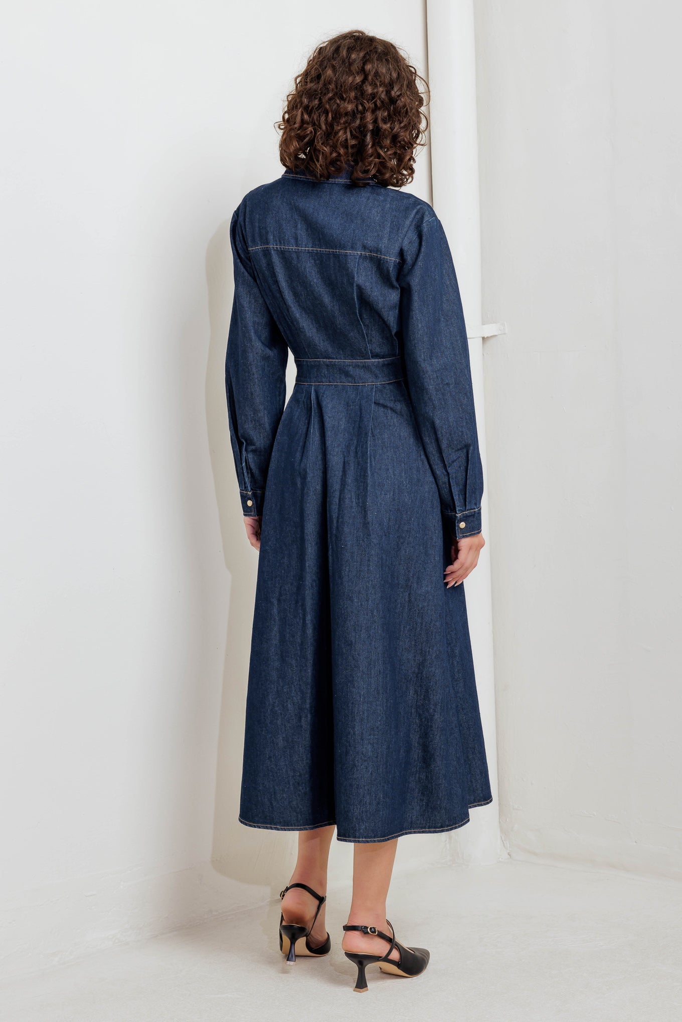 Vintage Blues Denim Midi Dress