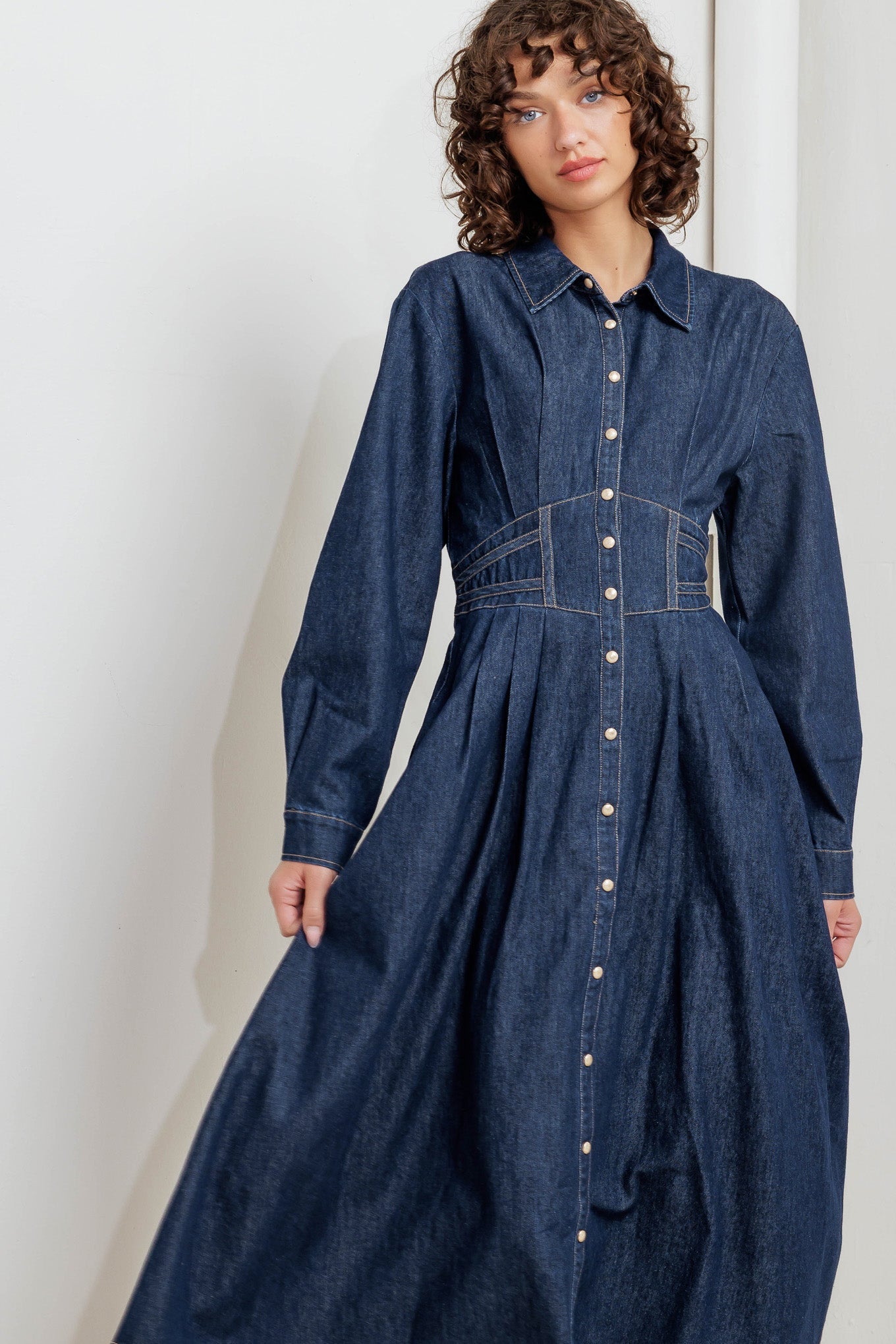 Vintage Blues Denim Midi Dress