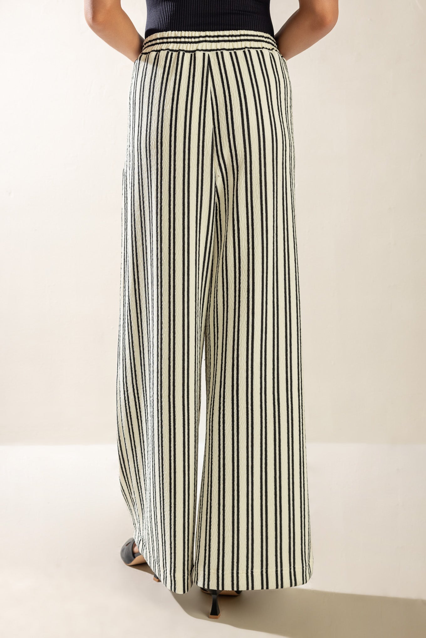 In The Quiet Shade Woven Pants