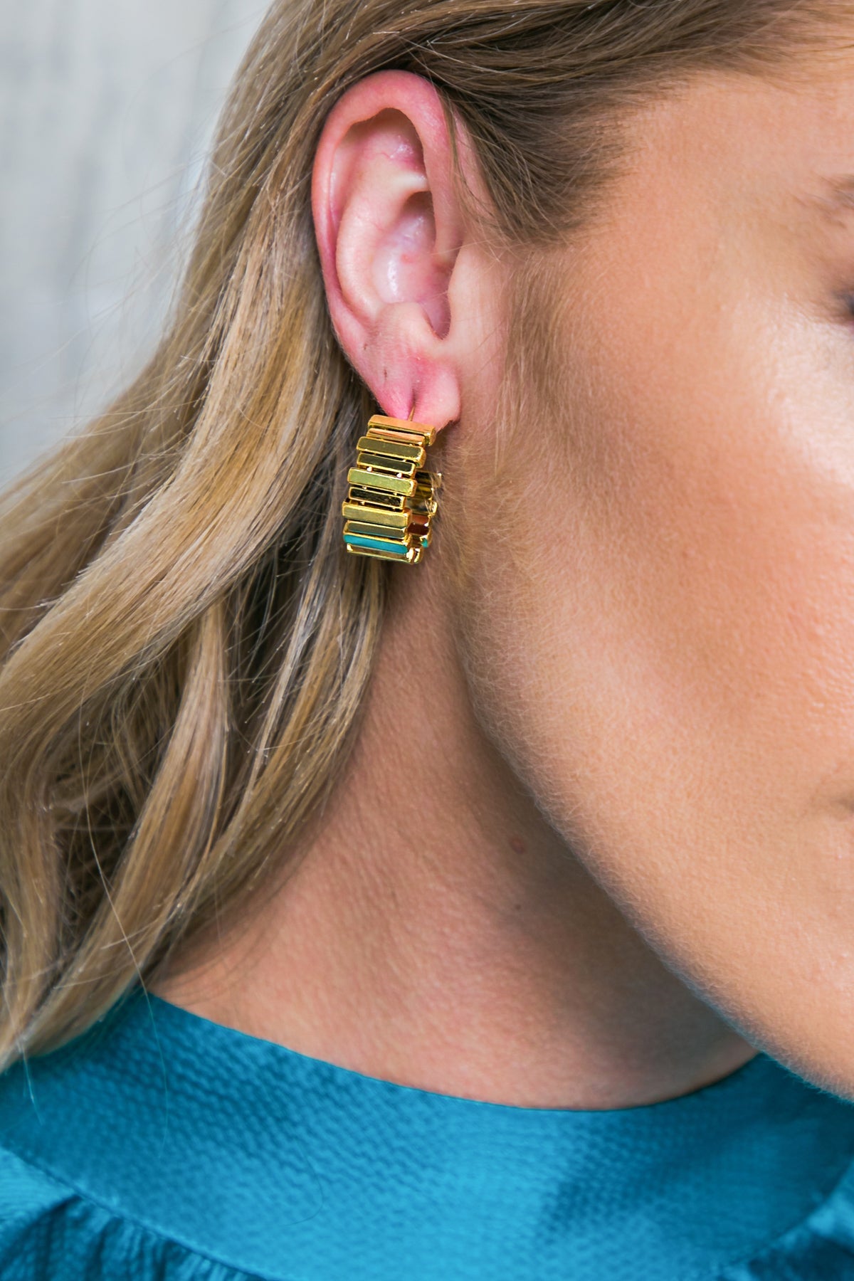 Dip Ribbed Stud Earrings