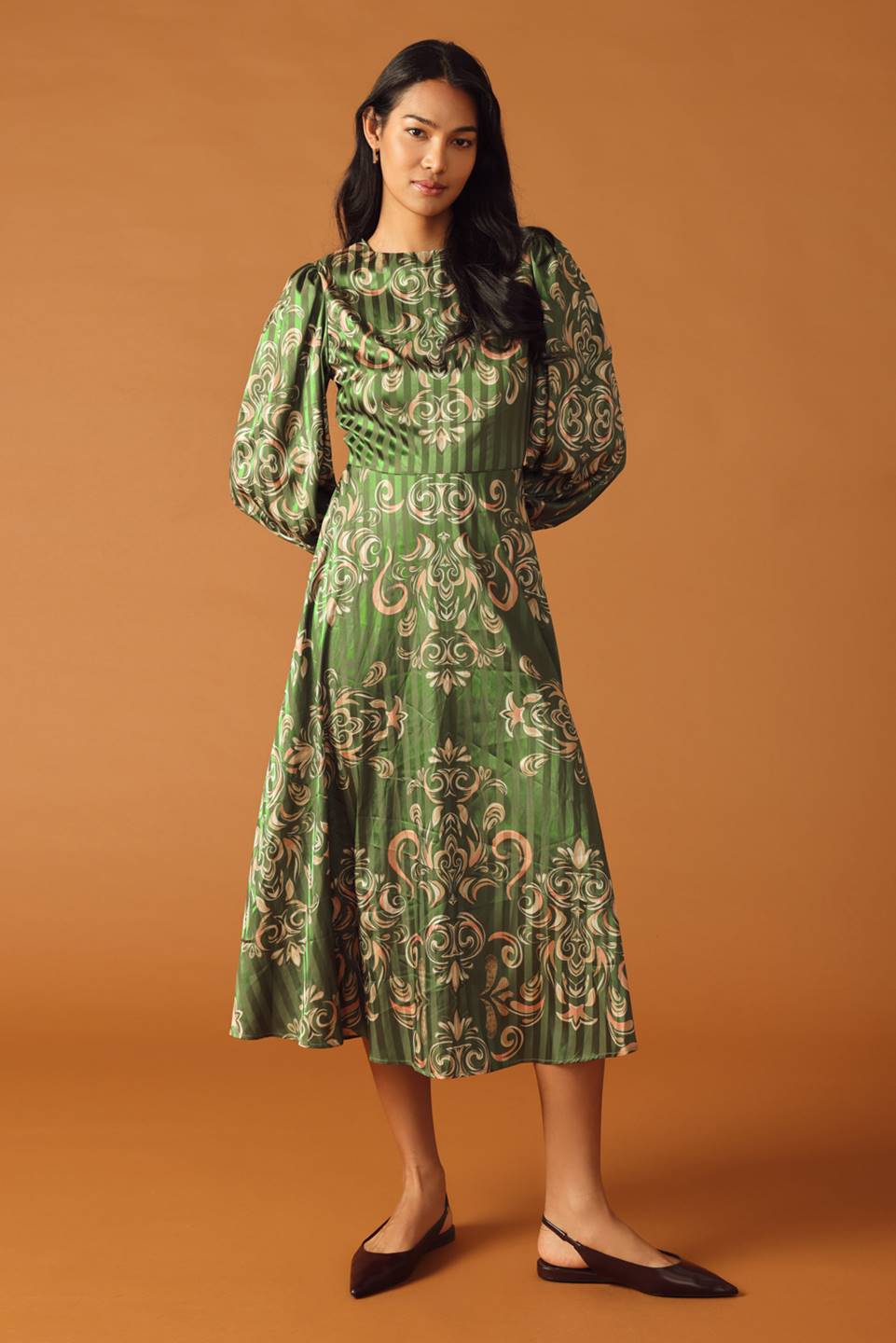 Moments Of Clarity Woven Midi Dress