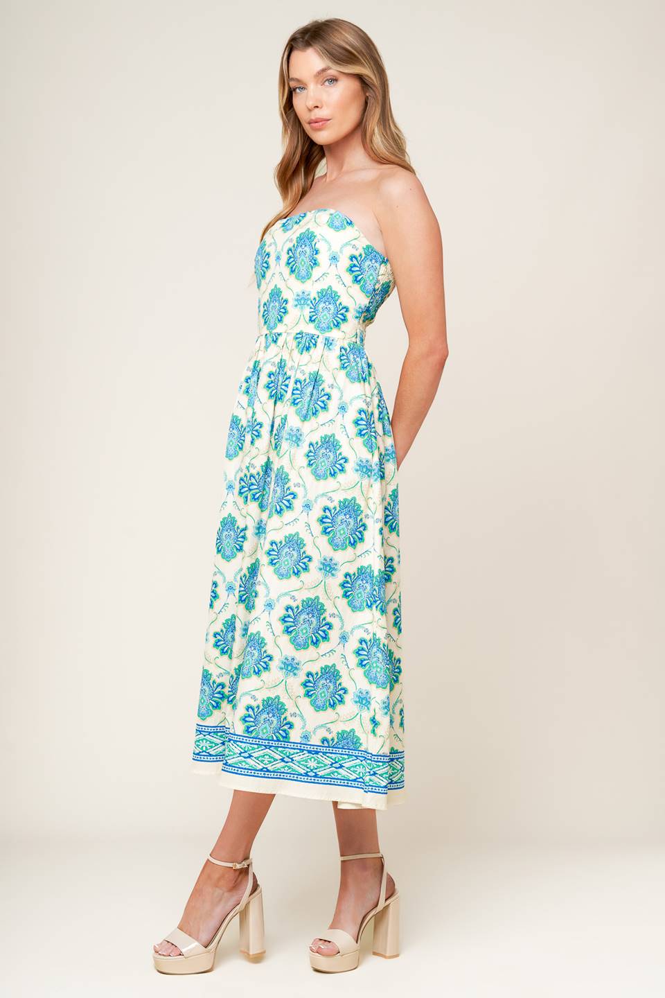 Thriving Poise Midi Dress