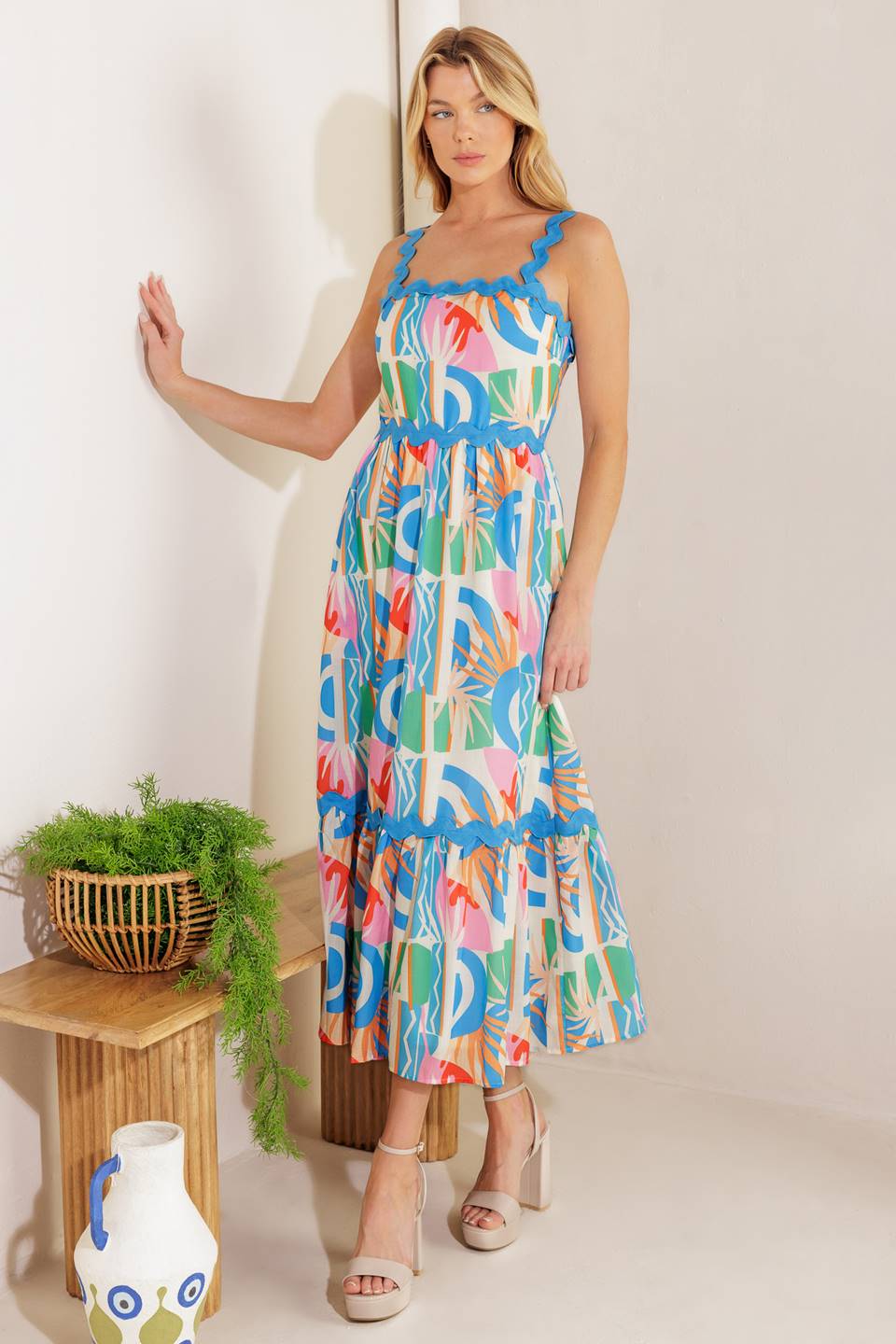 A Head Start Woven Midi Dress