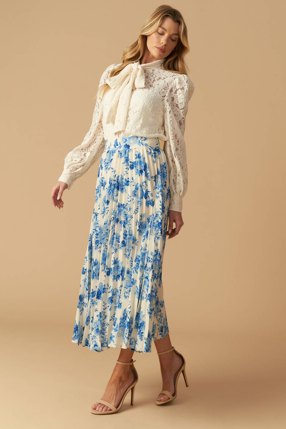 Stars in My Heart Woven Midi Skirt