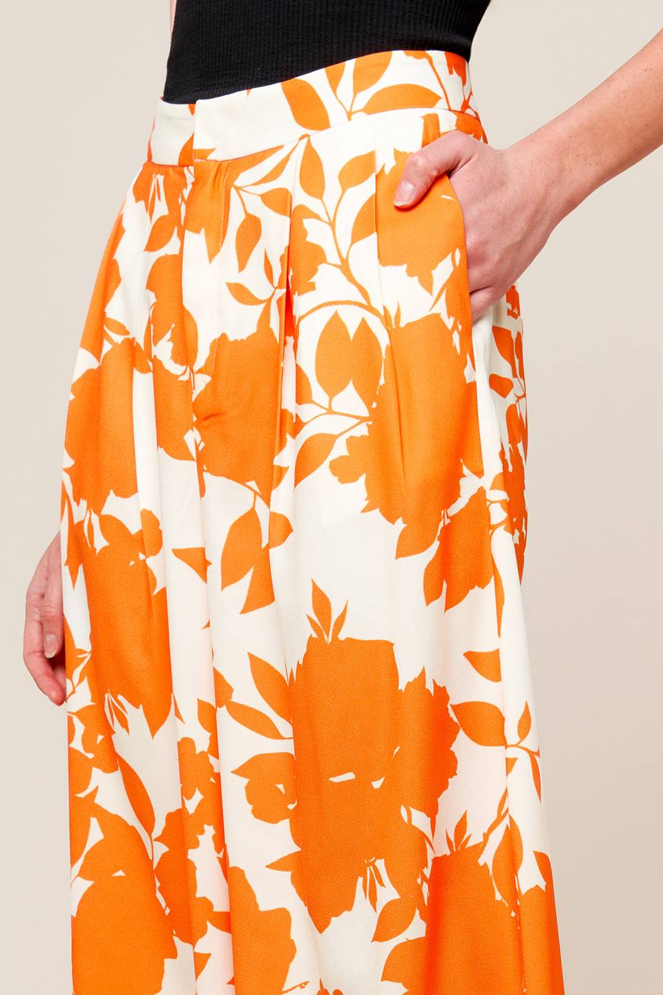 Time For Orange Tea Woven Pants