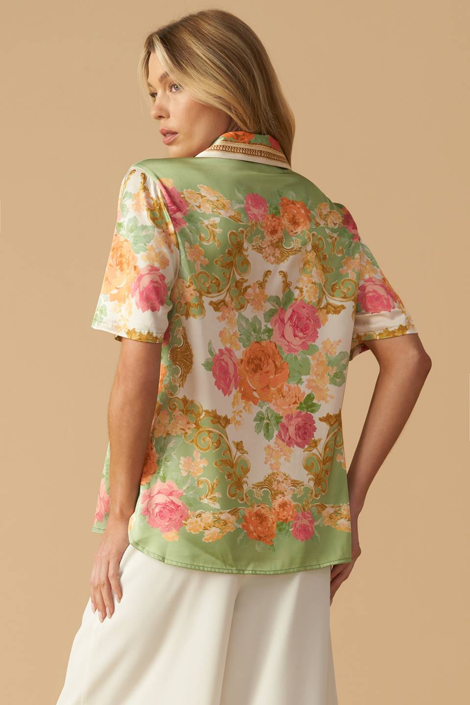 All Eyes On Me Button Top