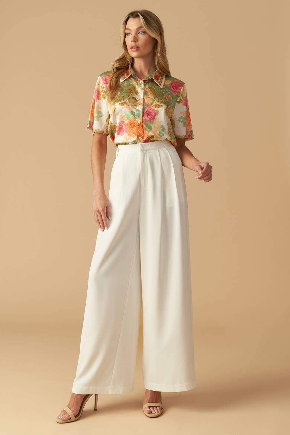 All Eyes On Me Button Top