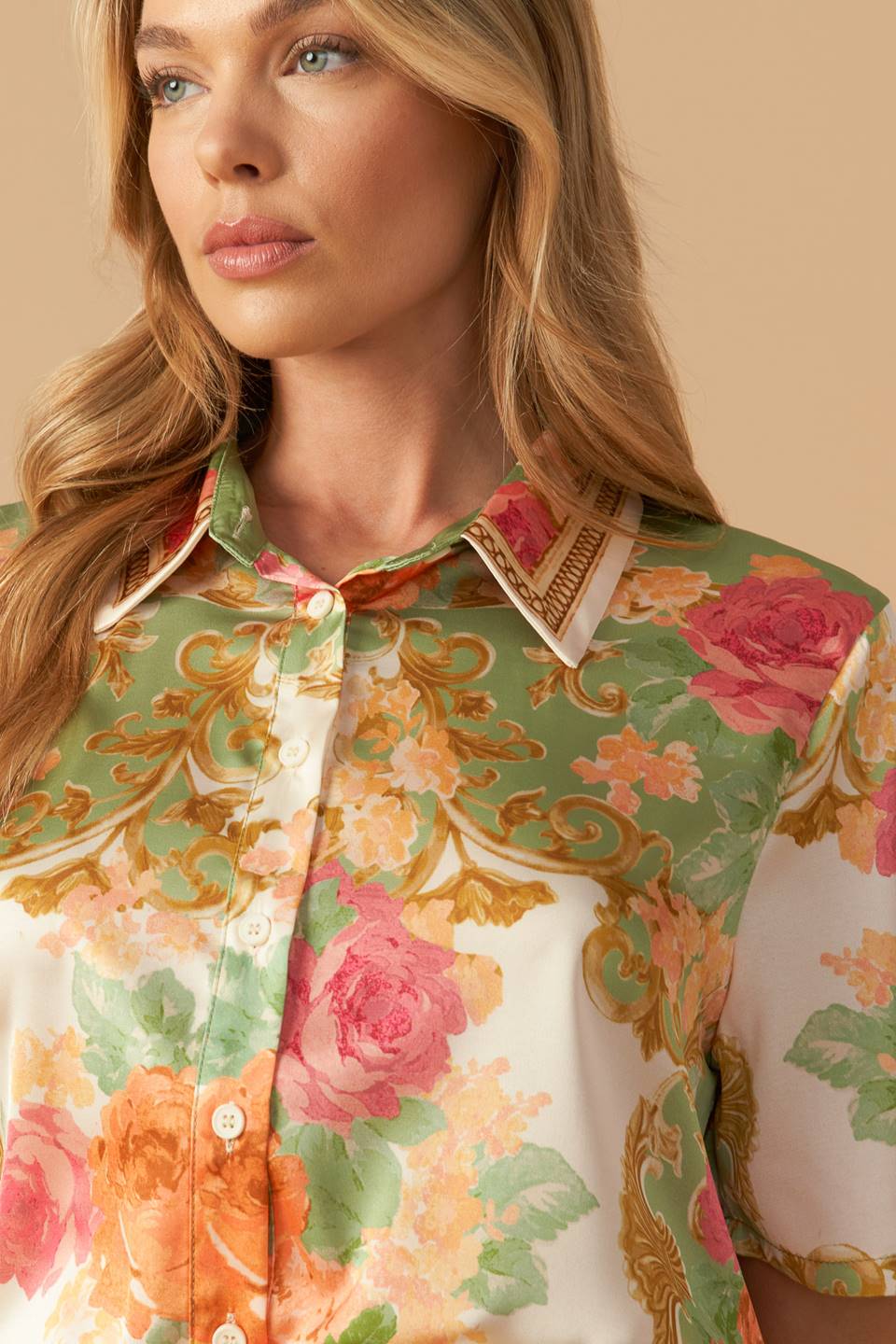 All Eyes On Me Button Top
