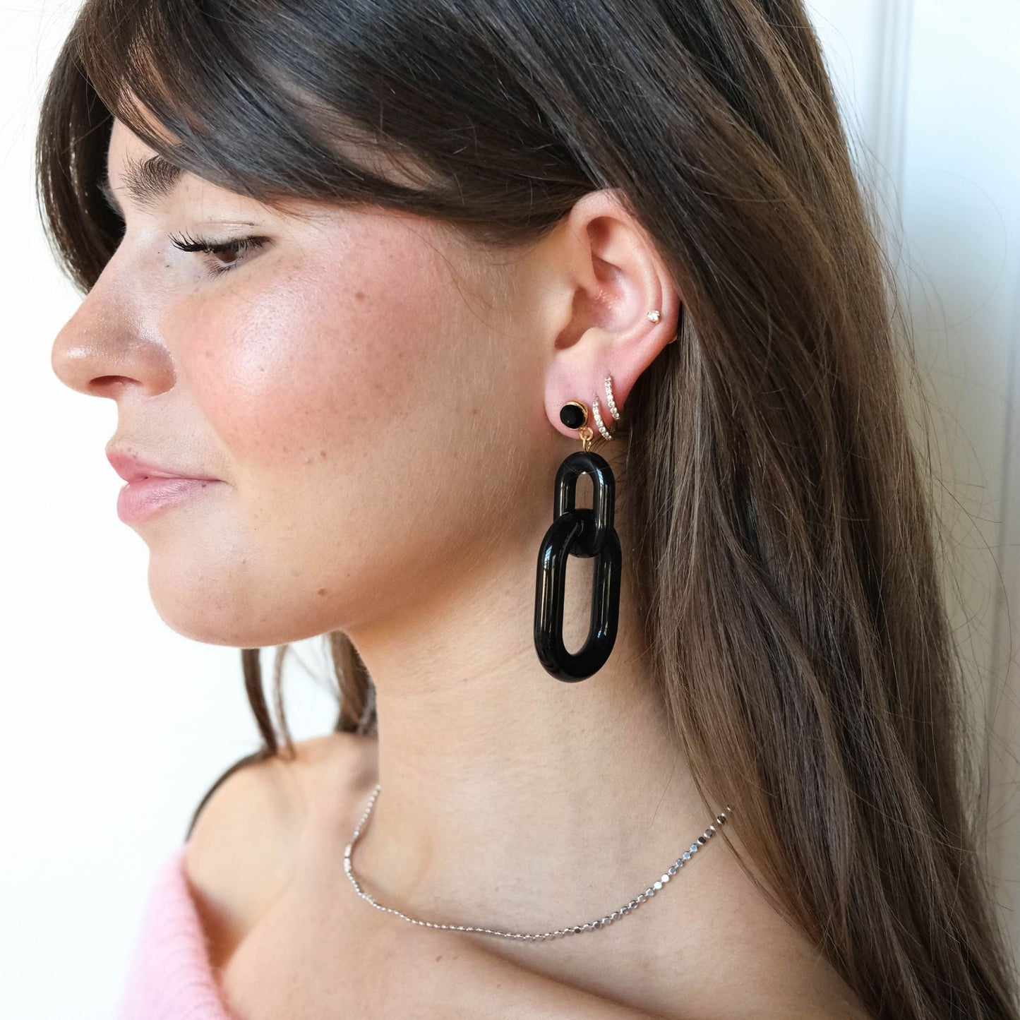 Black Bianca Acrylic Chain Earrings