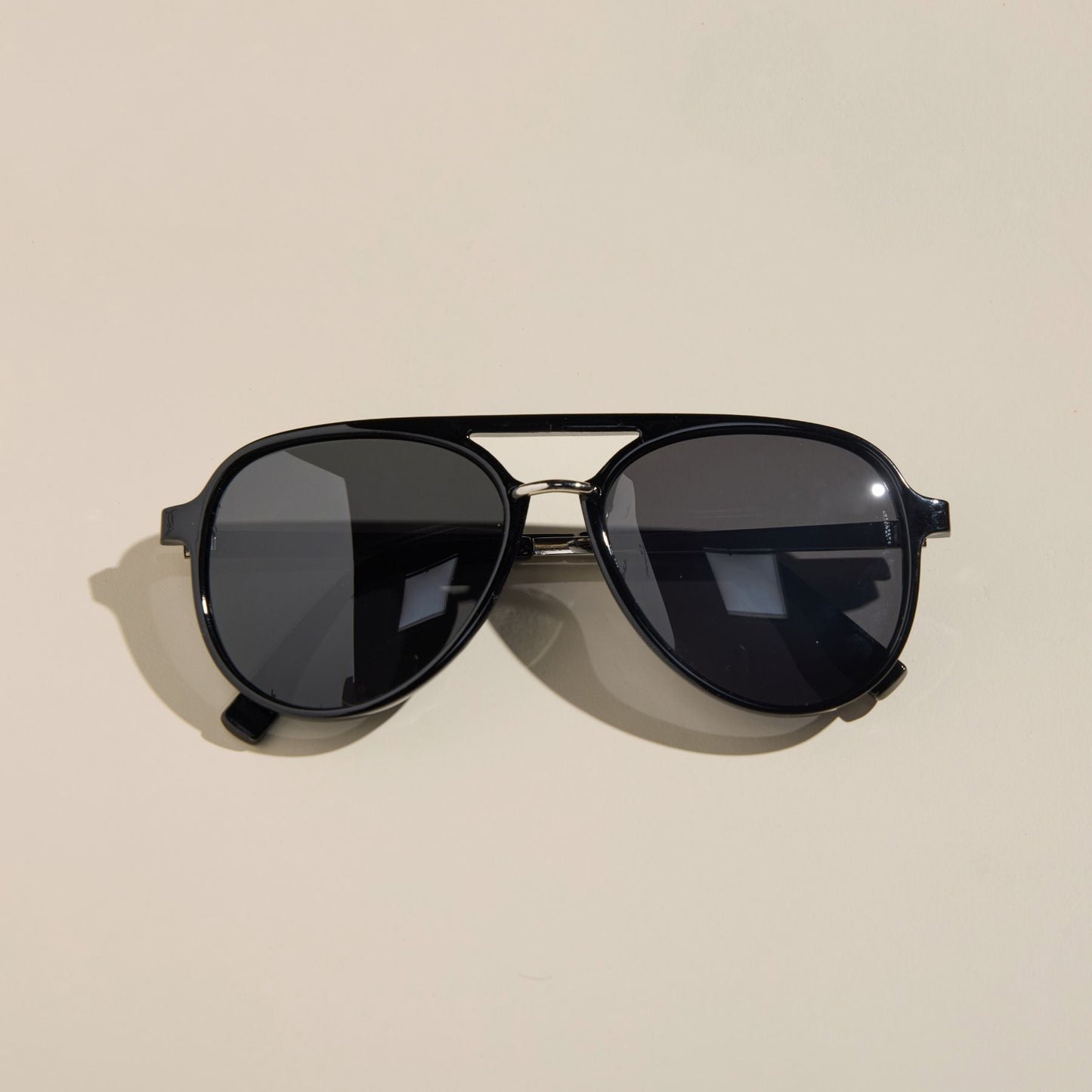 Earhart Black Sunglasses